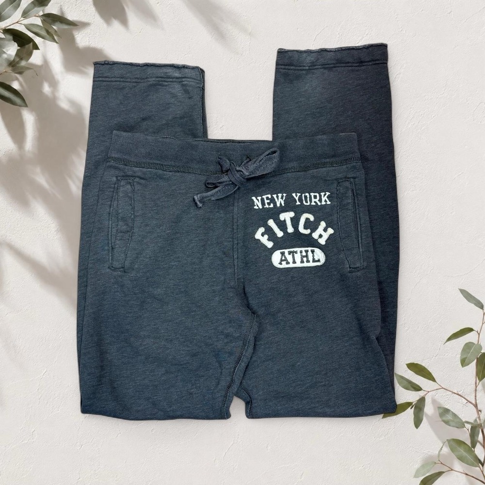Abercrombie & Fitch Mens Loose Leg Sweatpants Gray Logo Distressed Hem Size S